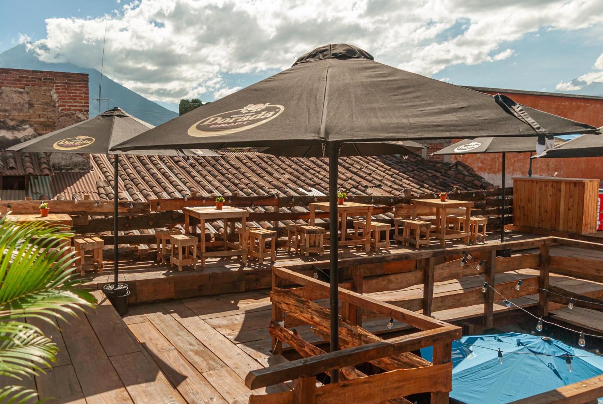 Kamazoztz Hostel And Travel Antigua Εξωτερικό φωτογραφία
