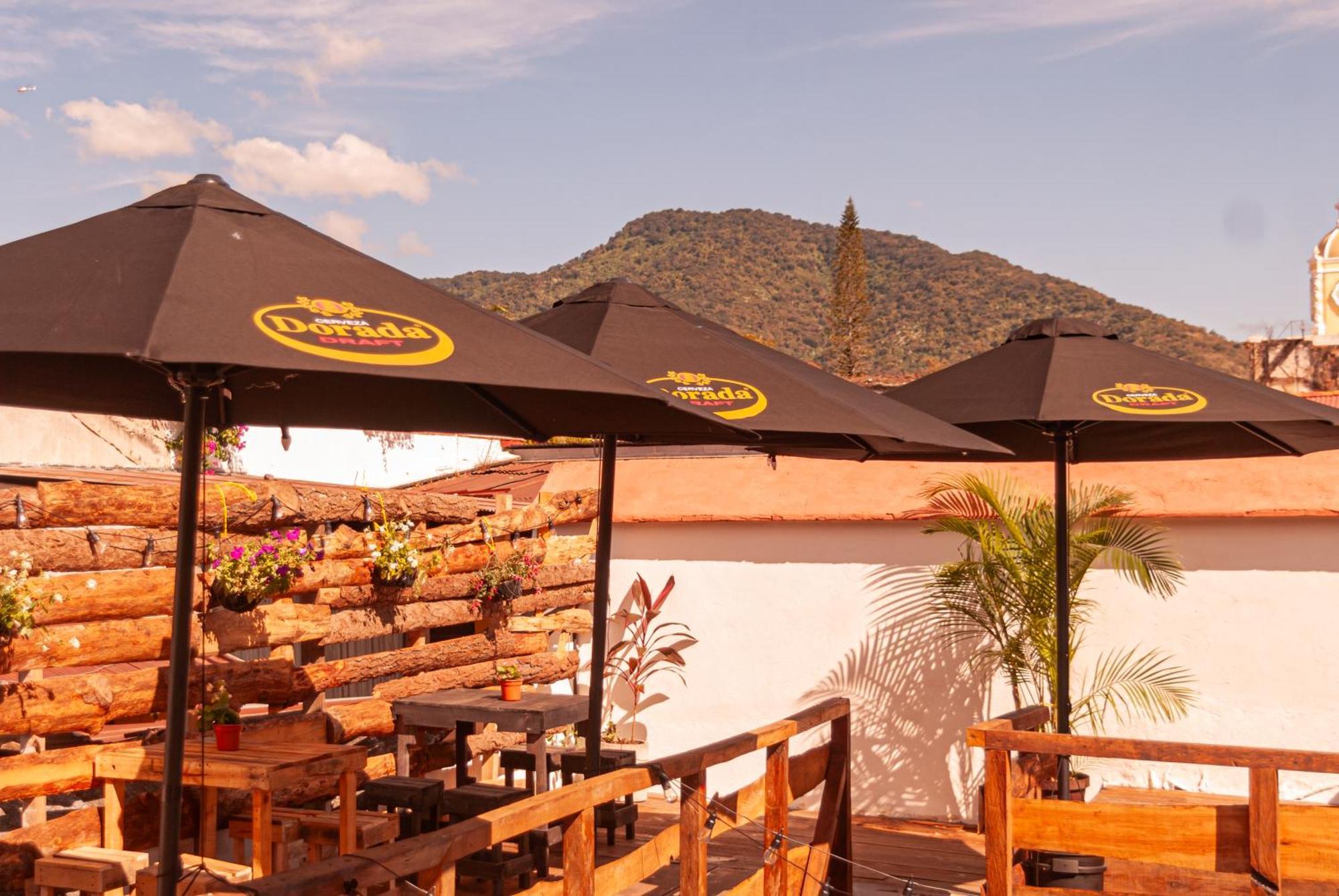 Kamazoztz Hostel And Travel Antigua Εξωτερικό φωτογραφία