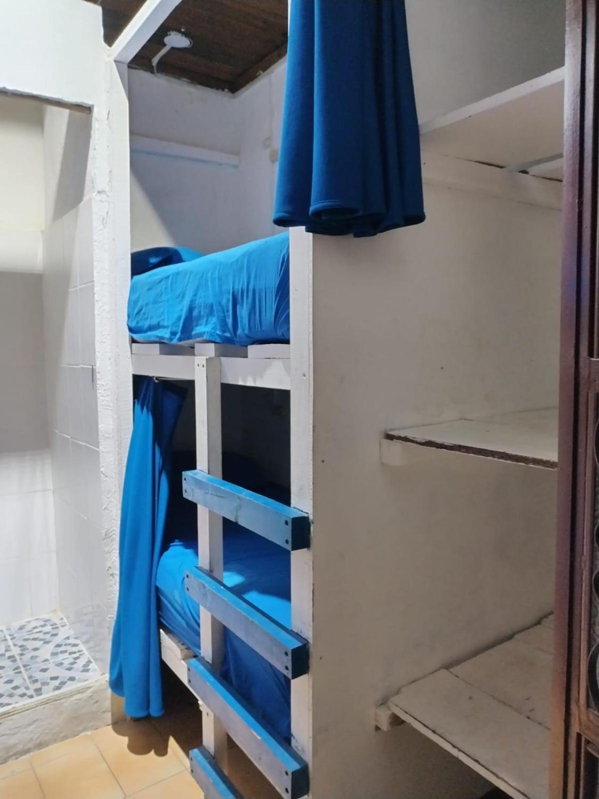 Kamazoztz Hostel And Travel Antigua Εξωτερικό φωτογραφία